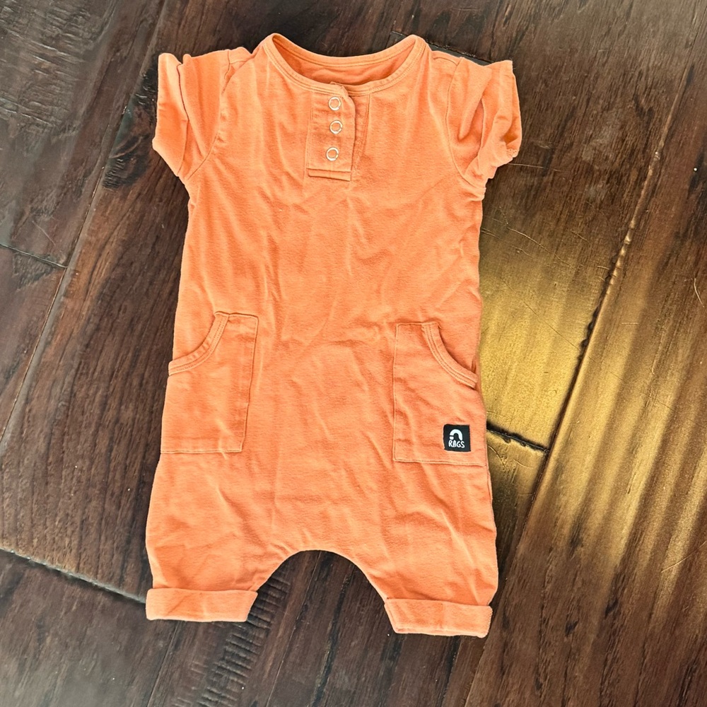 Rags romper